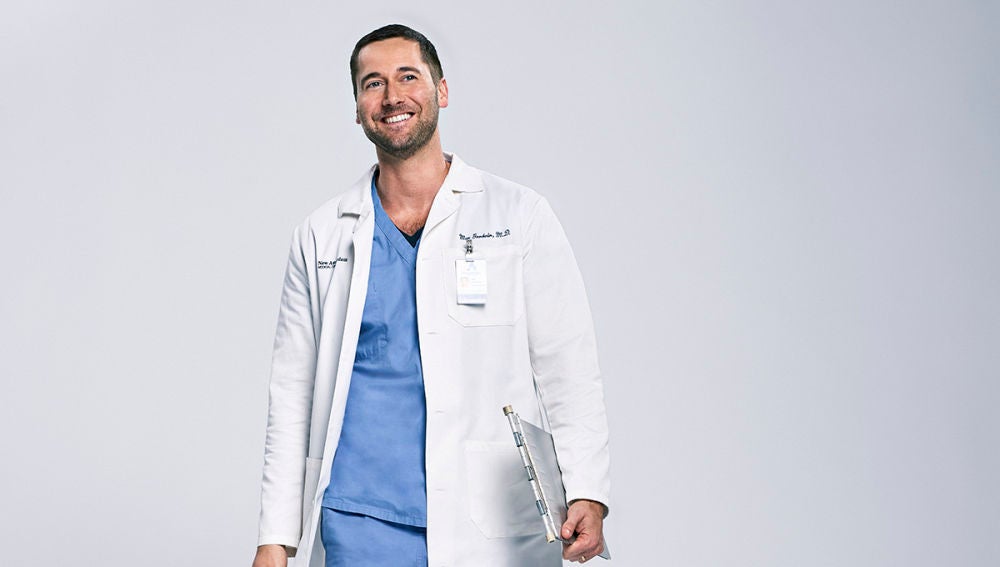 RYAN EGGOLD ES EL DOCTOR MAXIMUS GOODWIN