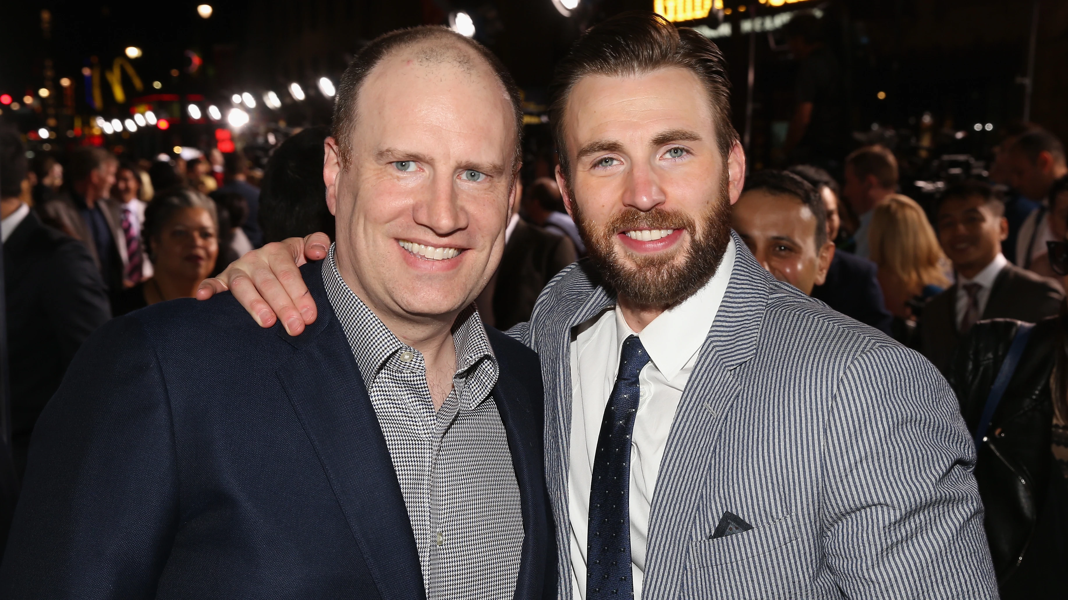 Kevin Feige (Marvel) junto a Chris Evans (Capitán América) Kevin Feige (Marvel) junto a Chris Evans (Capitán América)