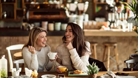 Amigas Amigas