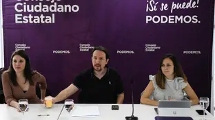 El secretario general de Podemos, Pablo Iglesias, la portavoz parlamentaria, Irene Montero (i), y la portavoz del partido, Noelia Vera El secretario general de Podemos, Pablo Iglesias, la portavoz parlamentaria, Irene Montero (i), y la portavoz del partido, Noelia Vera