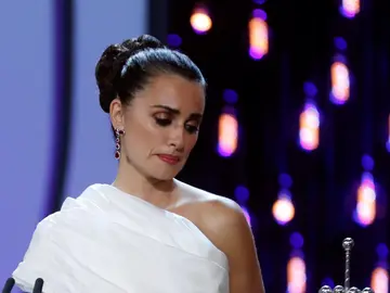 La actriz Penélope Cruz recibe el premio Donostia La actriz Penélope Cruz recibe el premio Donostia
