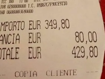 Un usuario de Facebook compartió el ticket del restaurante para denunciar la estafa a la que se enfrentaron los turistas Un usuario de Facebook compartió el ticket del restaurante para denunciar la estafa a la que se enfrentaron los turistas
