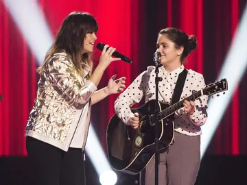 Vanesa Martín e Isabel Marsal cantan 'Borracha de amor' en 'La Voz Kids' Vanesa Martín e Isabel Marsal cantan 'Borracha de amor' en 'La Voz Kids'