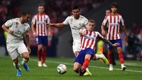 Casemiro en el derbi entre el Atl&eacute;tico de Madrid y Real Madrid