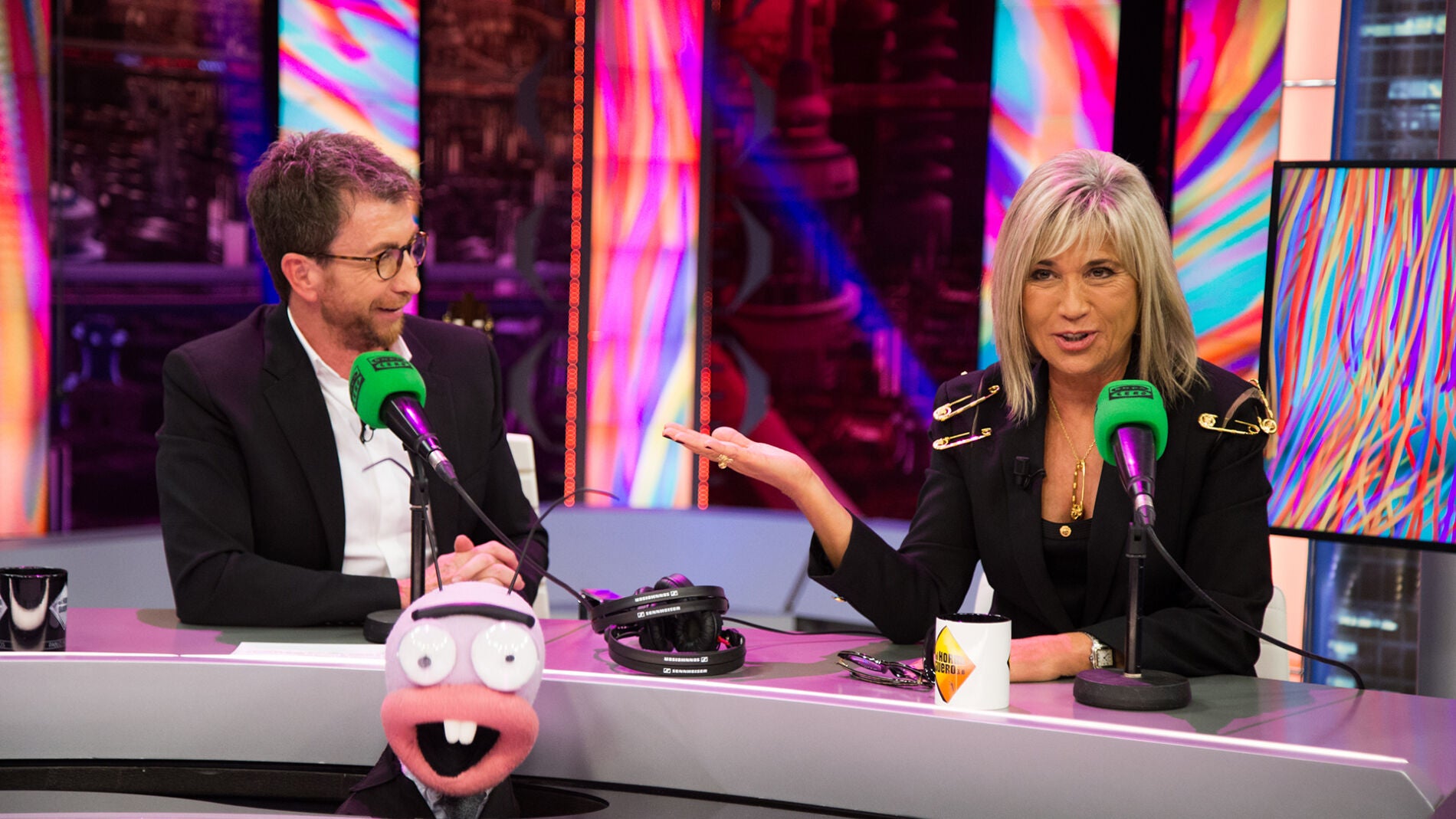 El cómico y cariñoso homenaje de Julia Otero y Pablo Motos a la radio en 'El Hormiguero 3.0'