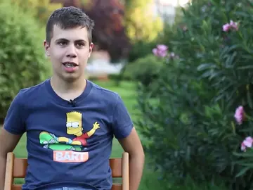 Extranjeros en su propio idioma, el reto de identificar a los niños afectados por 'TEL' Extranjeros en su propio idioma, el reto de identificar a los niños afectados por 'TEL'