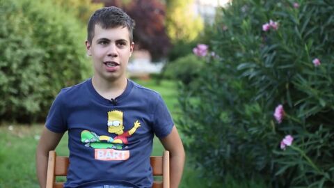 Extranjeros en su propio idioma, el reto de identificar a los ni&ntilde;os afectados por 'TEL' 