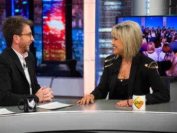 Julia Otero se defiende en 'El Hormiguero 3.0' de quienes la critican como "catalanufla" o "charnega estómago agradecido" Julia Otero se defiende en 'El Hormiguero 3.0' de quienes la critican como "catalanufla" o "charnega estómago agradecido"