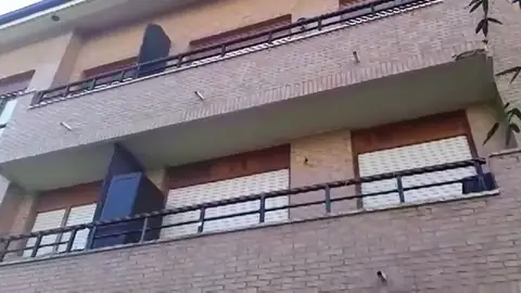 Encuentran una cabeza humana dentro de una caja en una vivienda de Castro Urdiales, Cantabria Encuentran una cabeza humana dentro de una caja en una vivienda de Castro Urdiales, Cantabria