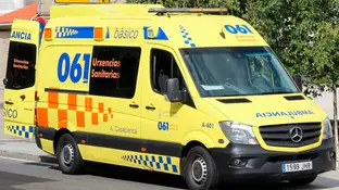 Imagen de archivo de una ambulancia Imagen de archivo de una ambulancia