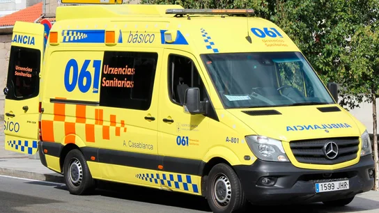 Imagen de archivo de una ambulancia Imagen de archivo de una ambulancia