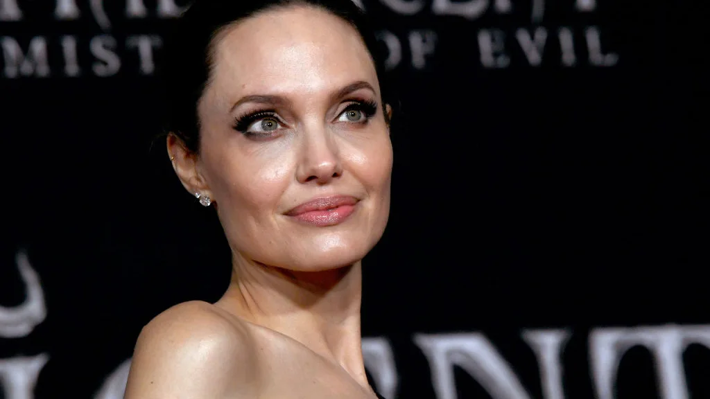 Angelina Jolie en la premiere de 'Maléfica 2' Angelina Jolie en la premiere de 'Maléfica 2'