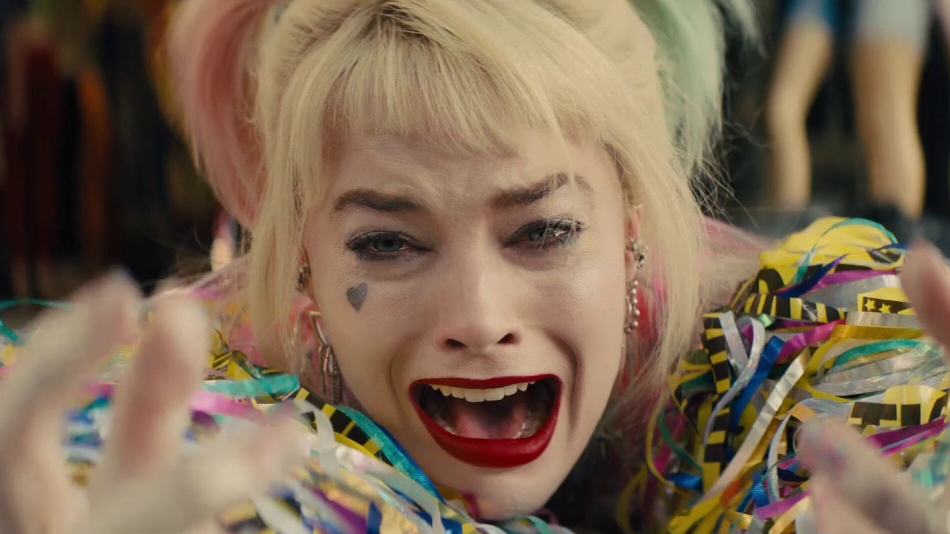 Margot Robbie como Harley Quinn en 'Birds of Prey' ('Aves de presa') donde