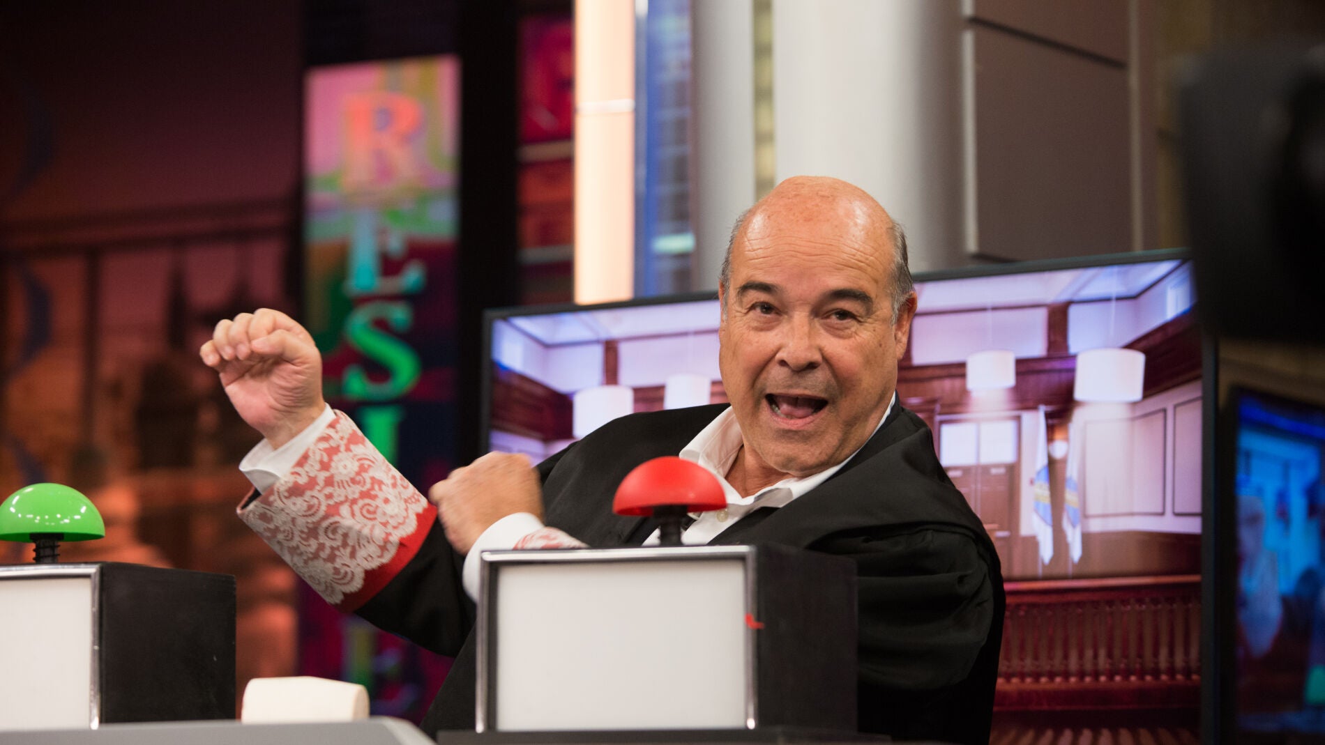 A favor o en contra: &iquest;Qu&eacute; opinar&aacute; Antonio Resines del final de 'Los Serrano'?