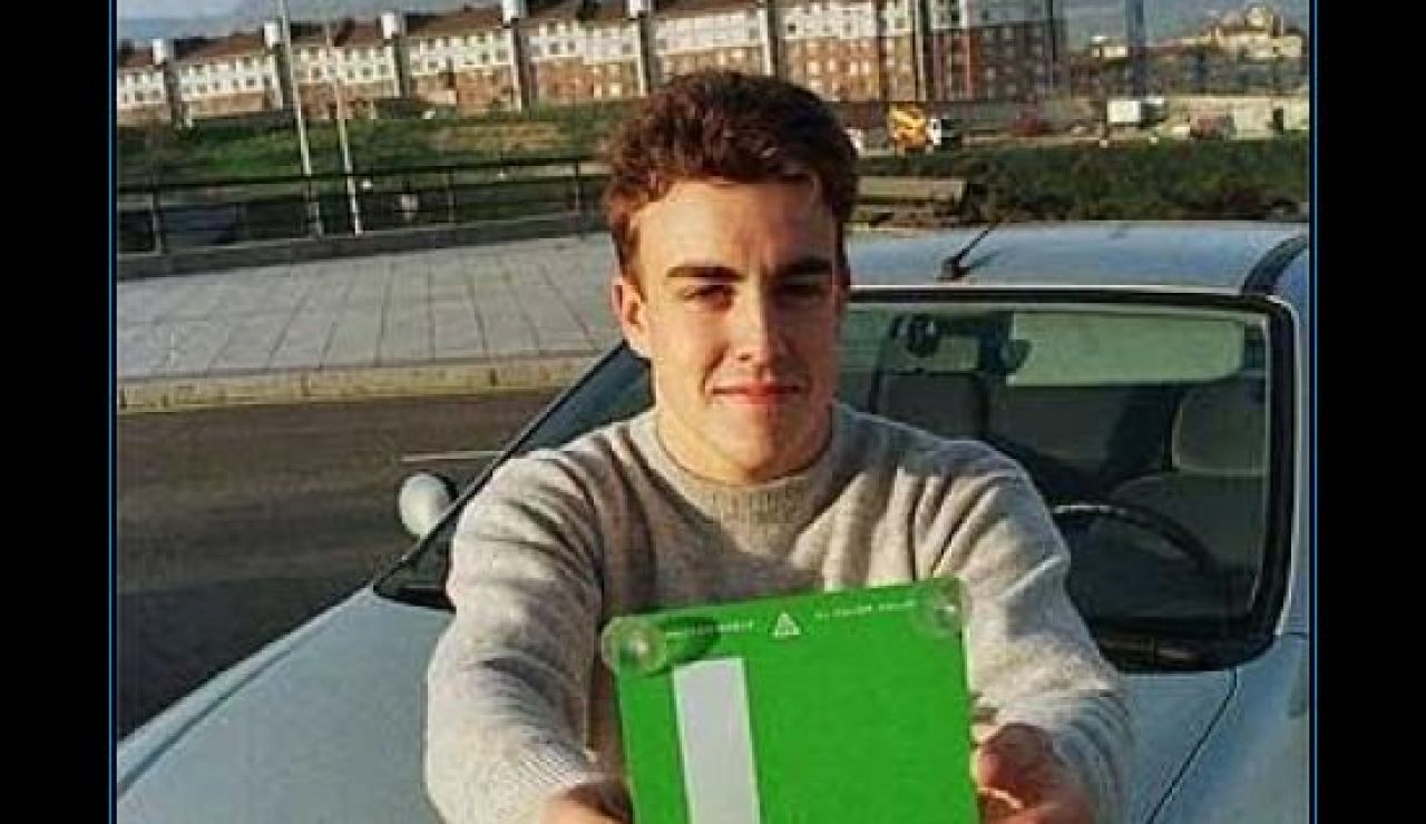 Fernando Alonso en el mensaje de la Guardia Civil Fernando Alonso en el mensaje de la Guardia Civil