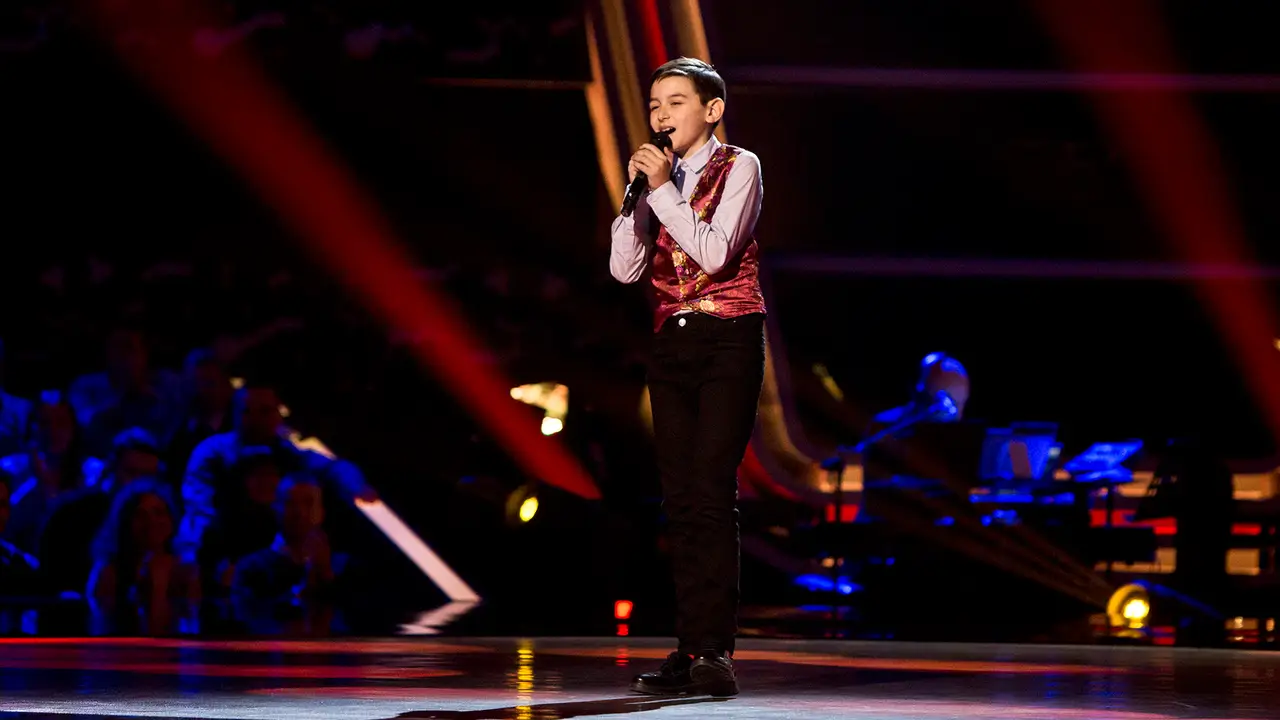 Román Suárez canta ‘Campanera’ en las Audiciones a ciegas de ‘La Voz Kids’