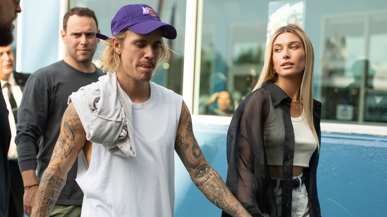 El romántico y sexy vestido de novia que Hailey Baldwin llevó en su boda con Justin Bieber El romántico y sexy vestido de novia que Hailey Baldwin llevó en su boda con Justin Bieber