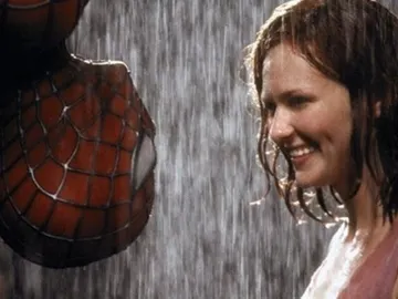 Kirsten Dunst en 'SpiderMan' con Tobey Maguire Kirsten Dunst en 'SpiderMan' con Tobey Maguire