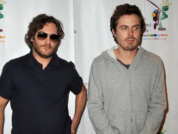Joaquin Phoenix y Casey Affleck Joaquin Phoenix y Casey Affleck