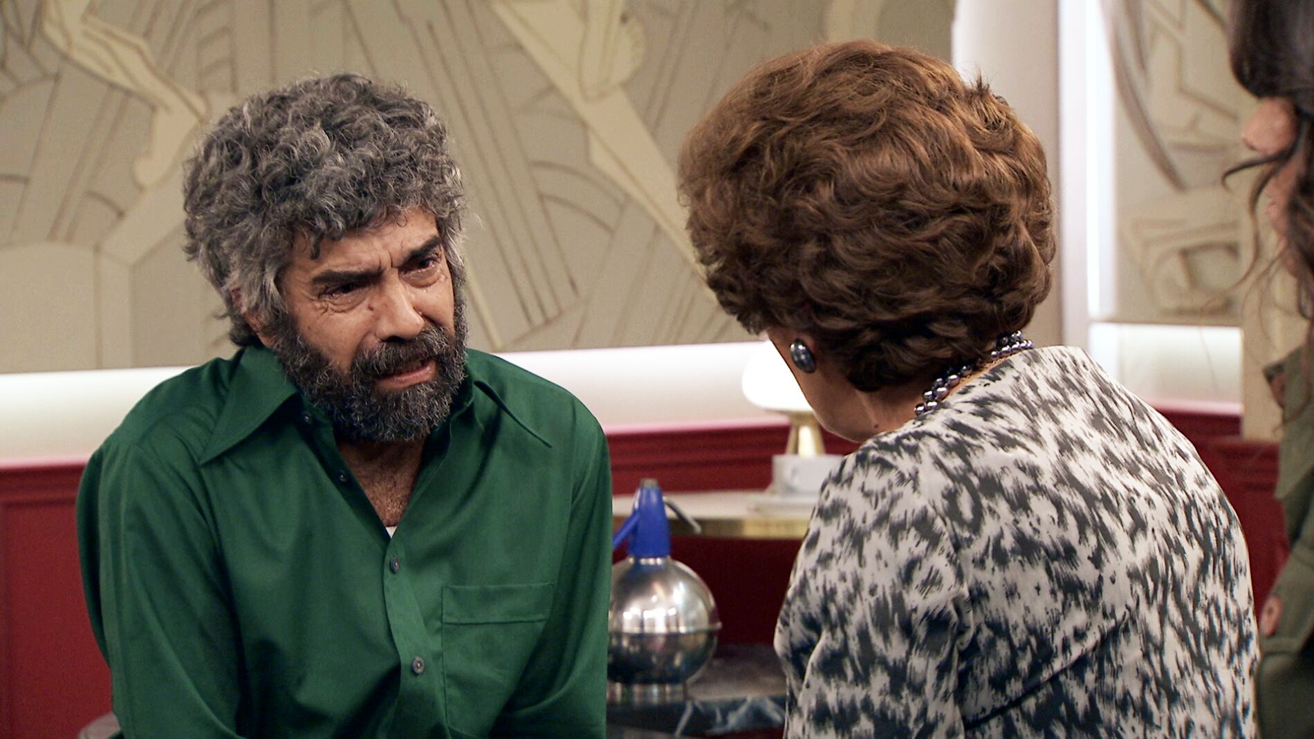 'Amar es para siempre': La audacia de Curtis y Jose para evitar que Benigna les eche del King&rsquo;s 