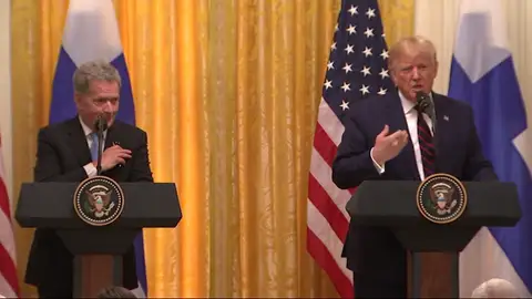 El enfado de Trump con un periodista que le pregunta por los aranceles en Europa El enfado de Trump con un periodista que le pregunta por los aranceles en Europa