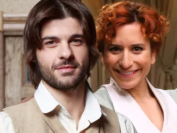 Jordi Coll y Marta Tomasa, Gonzalo y Fe en 'El secreto de Puente Viejo' Jordi Coll y Marta Tomasa, Gonzalo y Fe en 'El secreto de Puente Viejo'