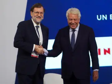 Los expresidentes del Gobierno, Mariano Rajoy y Felipe González Los expresidentes del Gobierno, Mariano Rajoy y Felipe González
