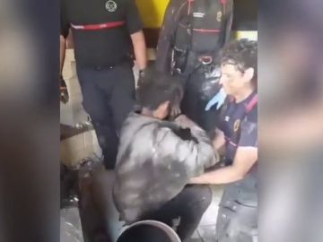 Rescatan a un menor atrapado en una chimenea cuando iba a robar en una casa de Albaicín, Granada
