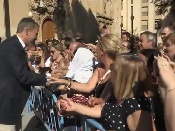 Los reyes recorren las zonas afectadas por la gota fría en Orihuela Los reyes recorren las zonas afectadas por la gota fría en Orihuela