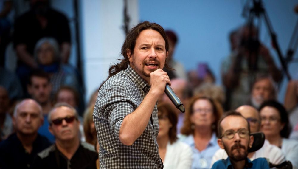 El líder de Podemos, Pablo Iglesias, durante un acto de precampaña