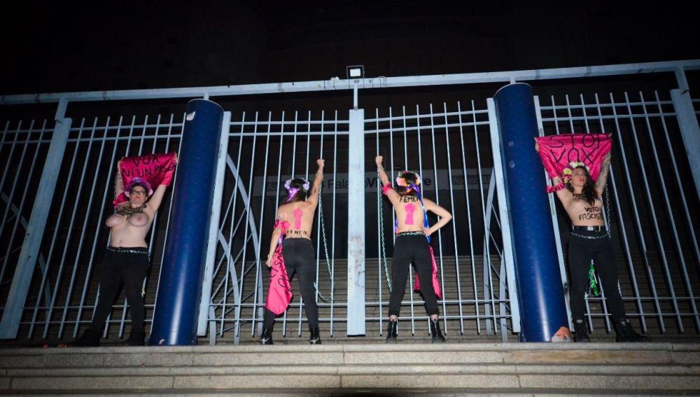 Las cuatro activistas de Femen en Vistalegre