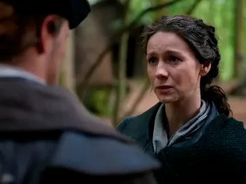 Claire (Caitriona Balfe) y Jamie (Sam Heughan) en 'Outlander' Claire (Caitriona Balfe) y Jamie (Sam Heughan) en 'Outlander'