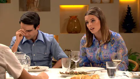Lourdes se enfrenta a sus hermanos por defender a su padre Lourdes se enfrenta a sus hermanos por defender a su padre