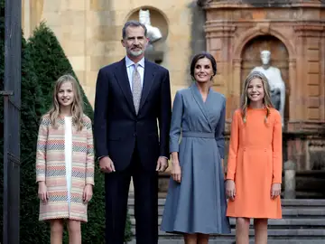 La Familia Real llega a Oviedo La Familia Real llega a Oviedo