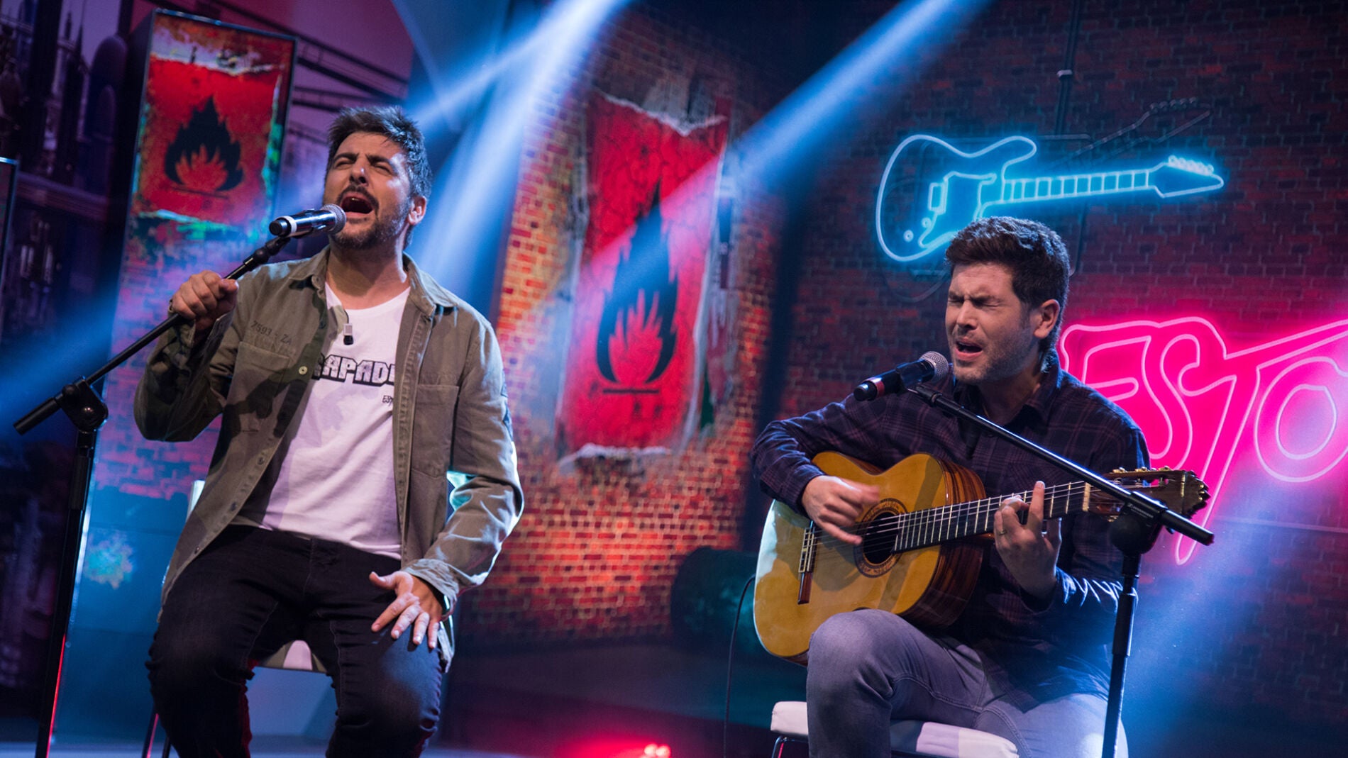 Estopa interpreta en directo en 'El Hormiguero 3.0' su single 'El último renglón'