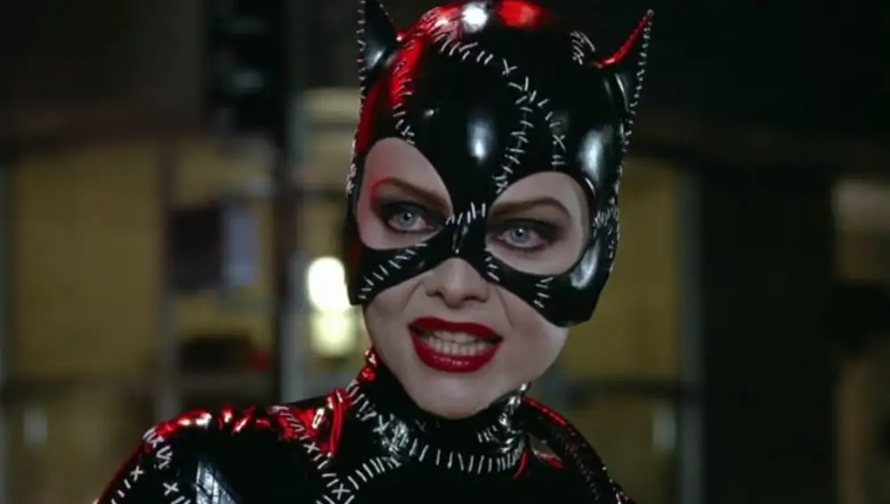 Michelle Pfeiffer como Catwoman en 'Batman returns'
