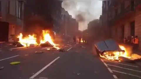 Barcelona: escenario del caos Barcelona: escenario del caos