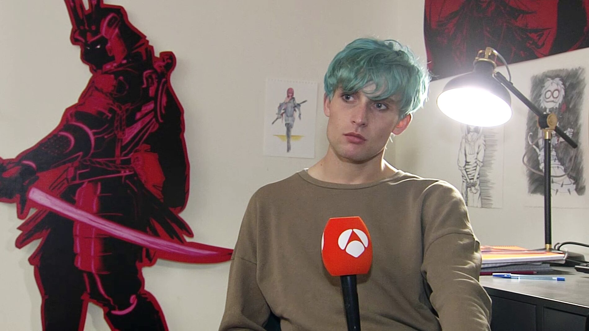 Un sincero Juanjo Almeida habla de la relaci&oacute;n entre Andrea Norman y Macarena Medina en 'Toy boy'