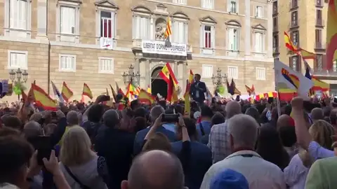 Rivera asegura que la Policía solo molesta a los delincuentes y a Torra Rivera asegura que la Policía solo molesta a los delincuentes y a Torra