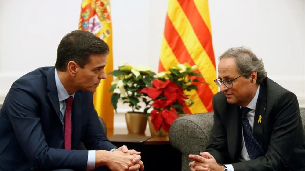 Antena 3 Noticias Fin de Semana (20-10-19) Pedro Sánchez vuelve a no cogerle el teléfono a Quim Torra Antena 3 Noticias Fin de Semana (20-10-19) Pedro Sánchez vuelve a no cogerle el teléfono a Quim Torra