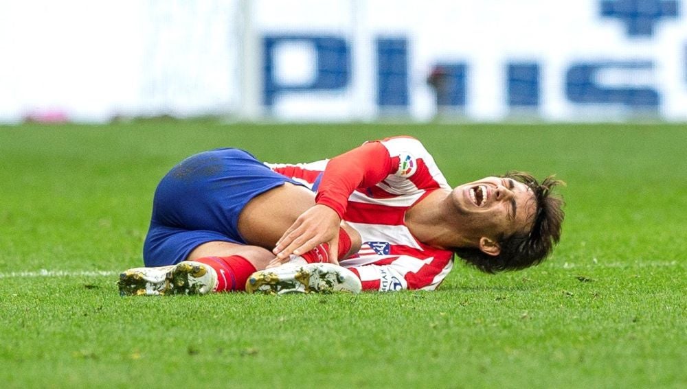 Joao Félix se lesionó ante el Valencia