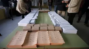 Papeletas preparadas para las elecciones Papeletas preparadas para las elecciones