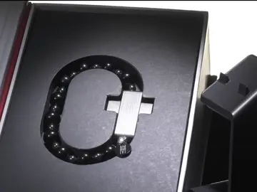 El Vaticano crea el ' eRosary', un rosario inteligente para rezar compatible con el móvil El Vaticano crea el ' eRosary', un rosario inteligente para rezar compatible con el móvil