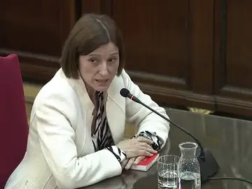 El expresidenta del Parlament reconoce que no tuvieron empatía con los no independentistas El expresidenta del Parlament reconoce que no tuvieron empatía con los no independentistas