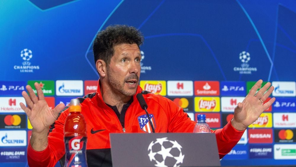 Simeone en rueda de prensa
