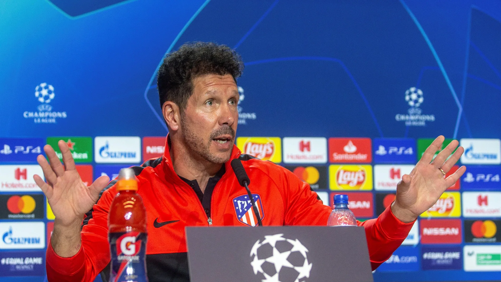 Simeone en rueda de prensa Simeone en rueda de prensa