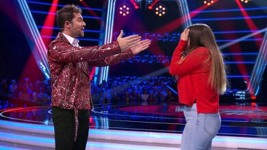 David Bisbal emociona a Giada Alessio cantándole el ‘Cumpleaños Feliz’ en ‘La Voz Kids’
