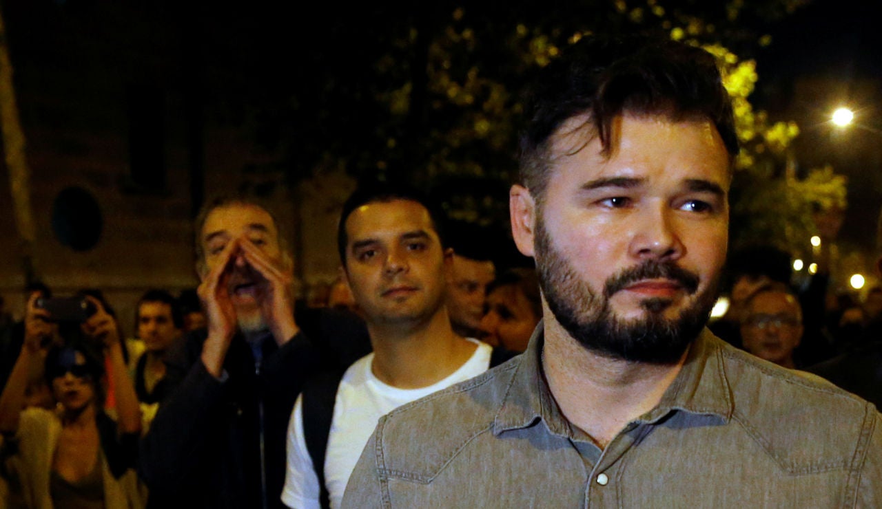 Gabriel Rufián abucheado por independentistas en una manifestación Gabriel Rufián abucheado por independentistas en una manifestación