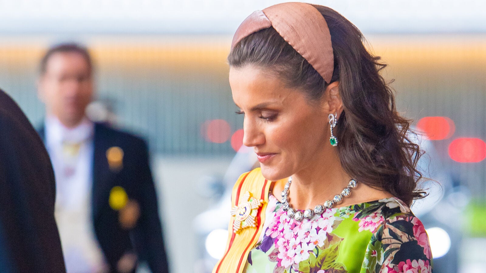 El impresionante look con el que la reina Letizia ha conquistado Japón 