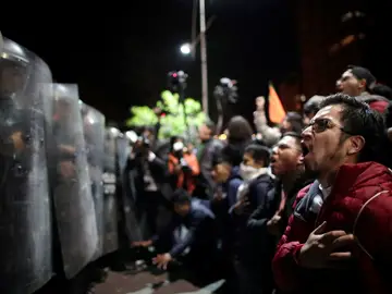 La violencia se extiende en Bolivia mientras se espera el resultado electoral La violencia se extiende en Bolivia mientras se espera el resultado electoral